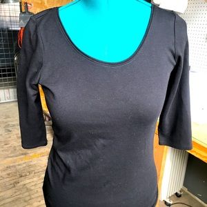 Eileen Fisher Scoop neck top w/ 3/4 length sleeves